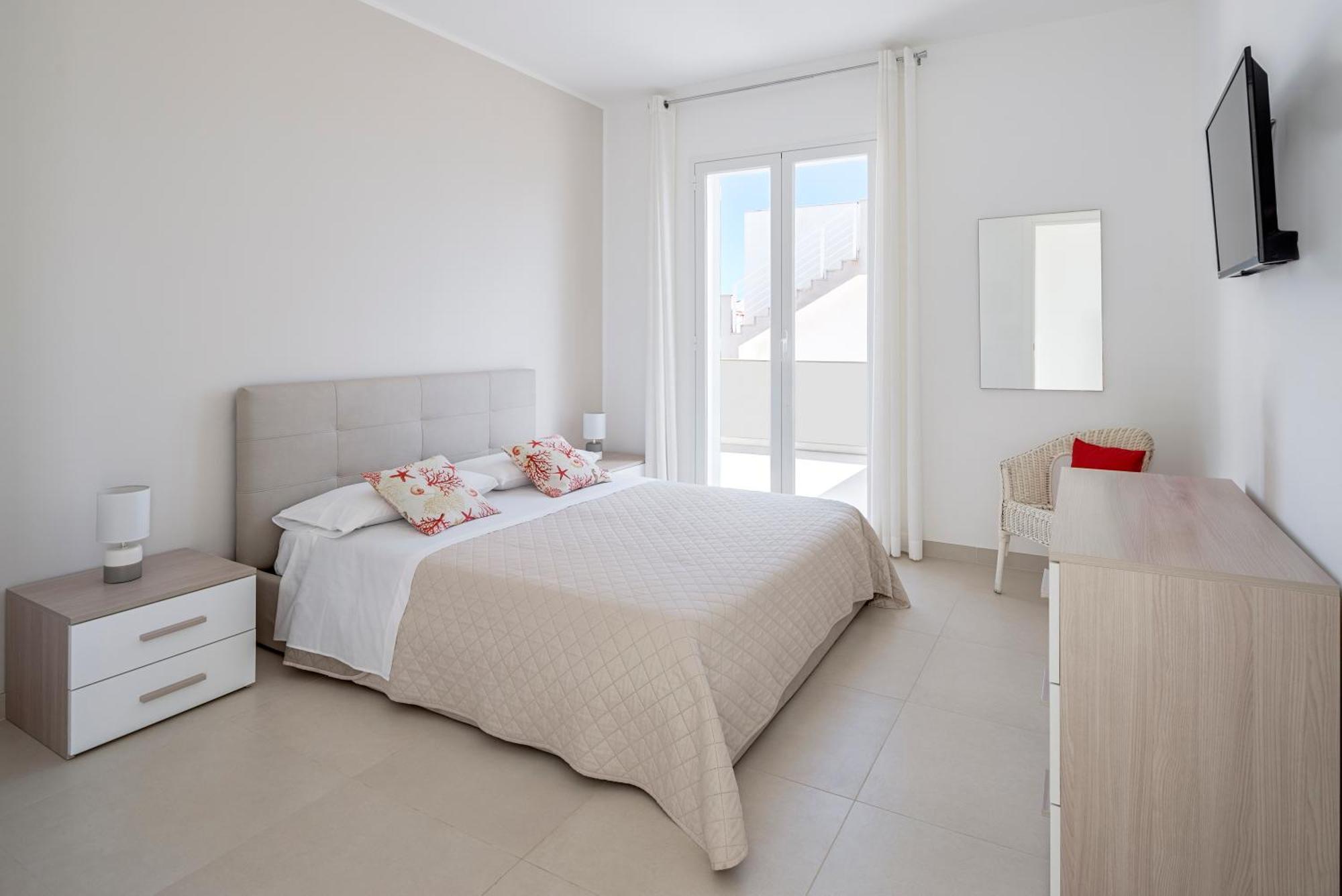 Dolcevitasuites - Modern 3 Bdr Villa In S. Lorenzo Reitani Dış mekan fotoğraf