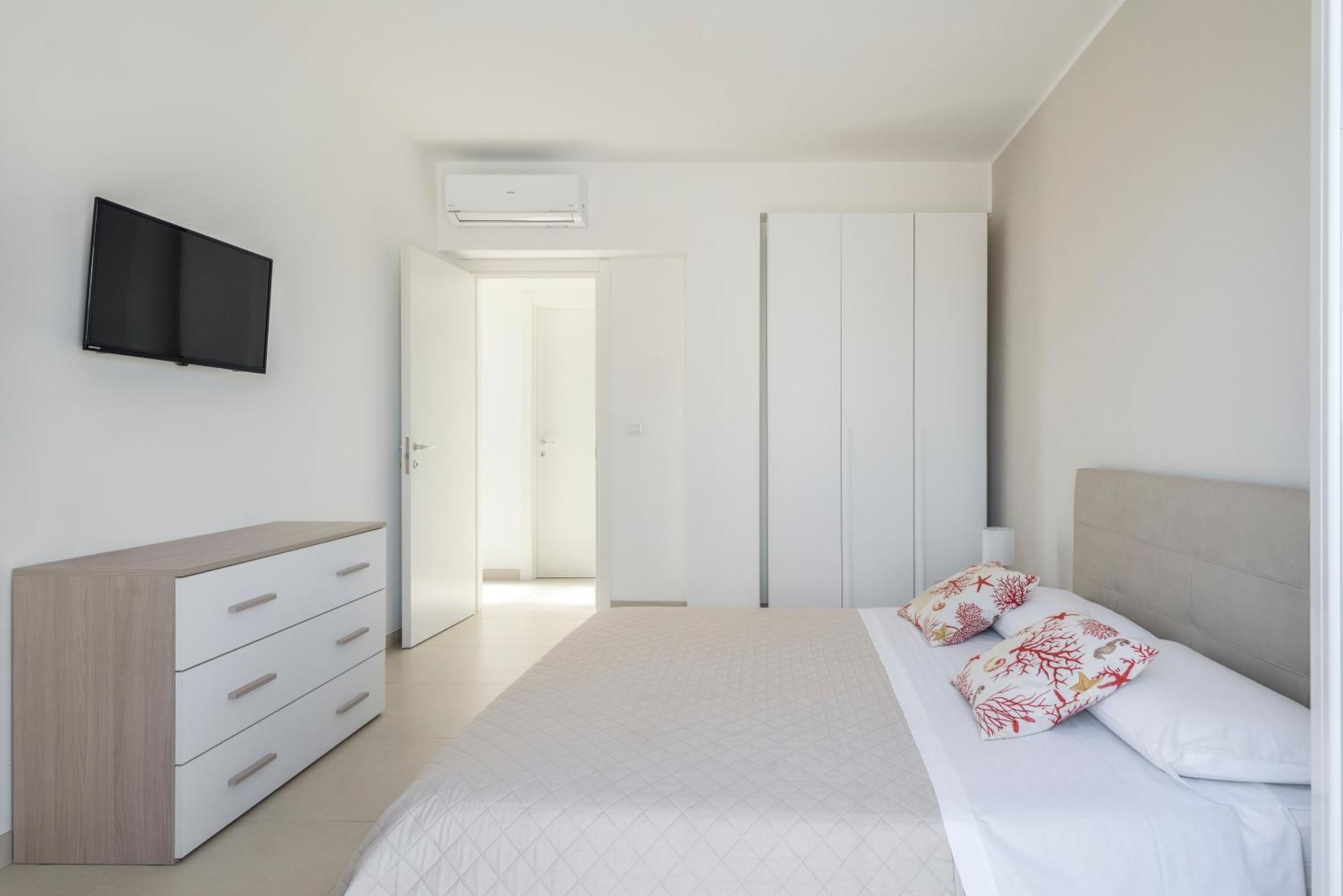 Dolcevitasuites - Modern 3 Bdr Villa In S. Lorenzo Reitani Dış mekan fotoğraf
