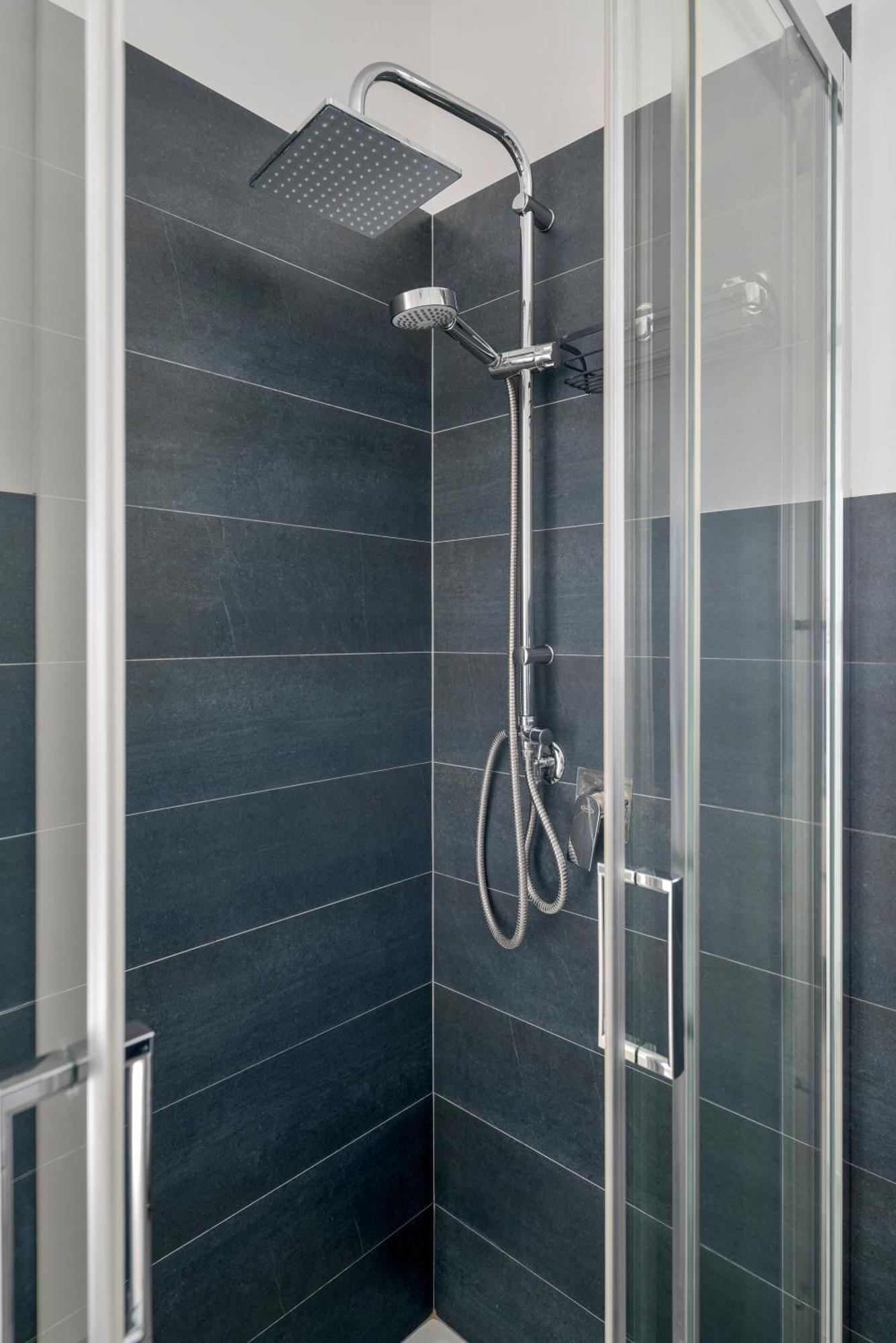 Dolcevitasuites - Modern 3 Bdr Villa In S. Lorenzo Reitani Dış mekan fotoğraf
