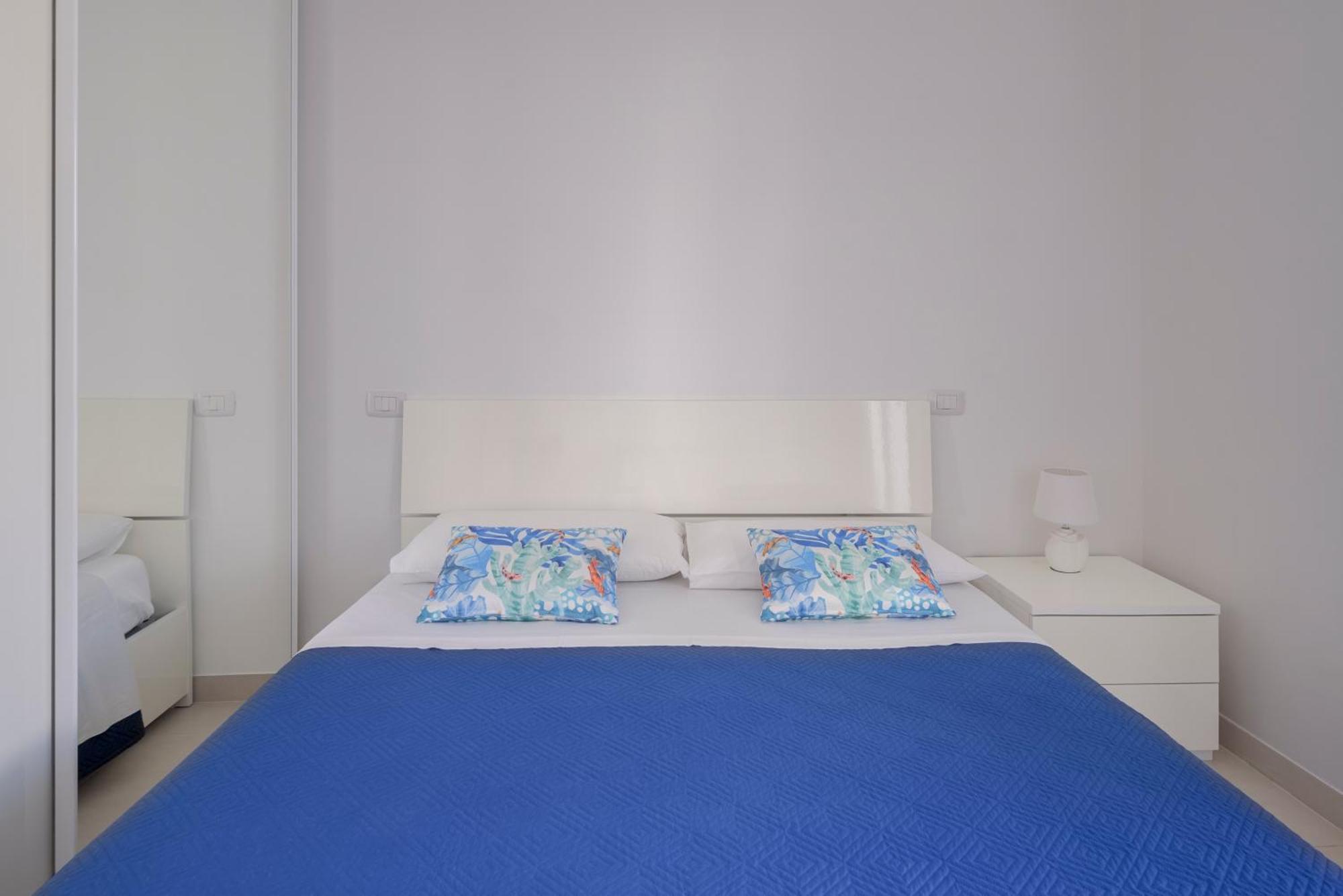 Dolcevitasuites - Modern 3 Bdr Villa In S. Lorenzo Reitani Dış mekan fotoğraf